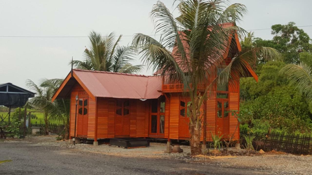 Kurau Inn Farmstay Kuala Kurau Εξωτερικό φωτογραφία